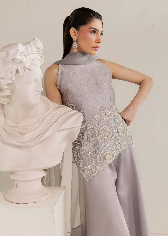Eraya Serene Moonstone grey lilac ensemble from the side with dupatta draped over the shoulder